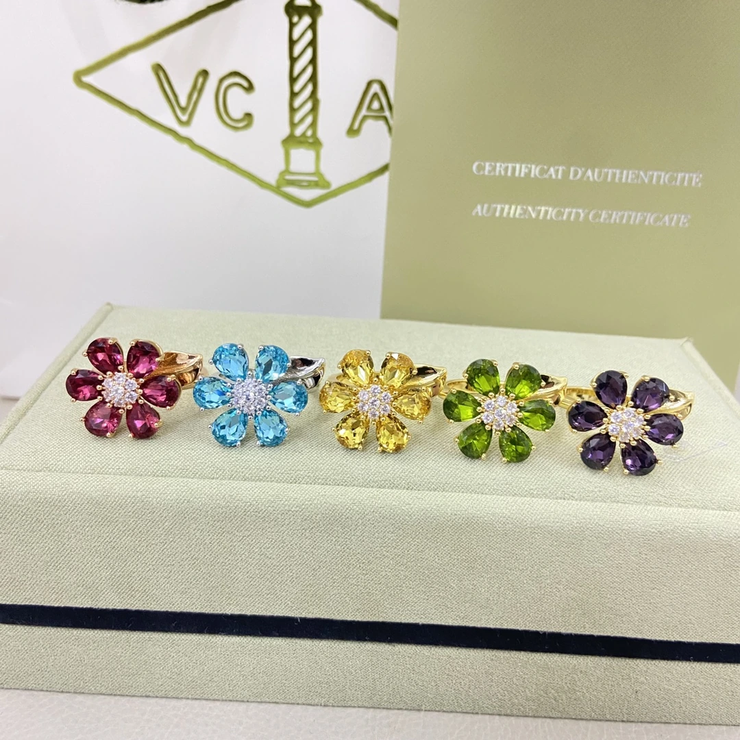 Van Cleef & Arpels(ヴァンクリーフ&アーペル / VCA)リングFKJZH0005-044新作クリスタル夏威夷の花リング サイズ:6.7.8# 品番:BEH132286