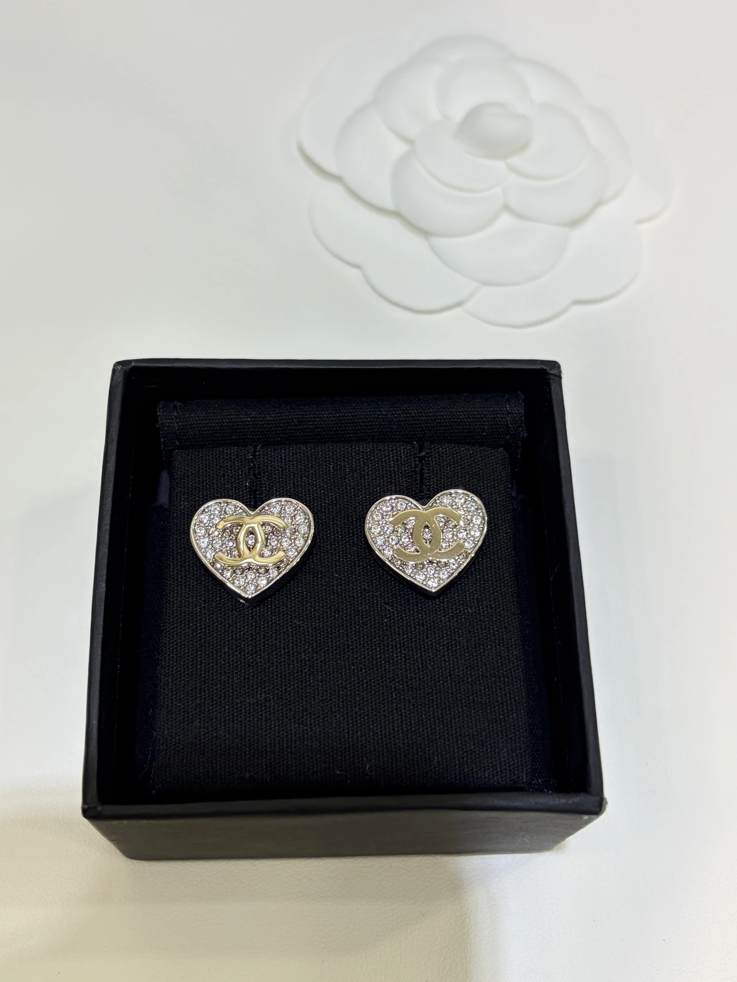 CHANEL ピアス