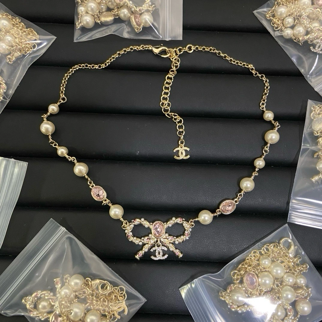 Chanel(シャネル / Chanel)Chanel(シャネル / Chanel)粉钻リボンネックレス入荷
