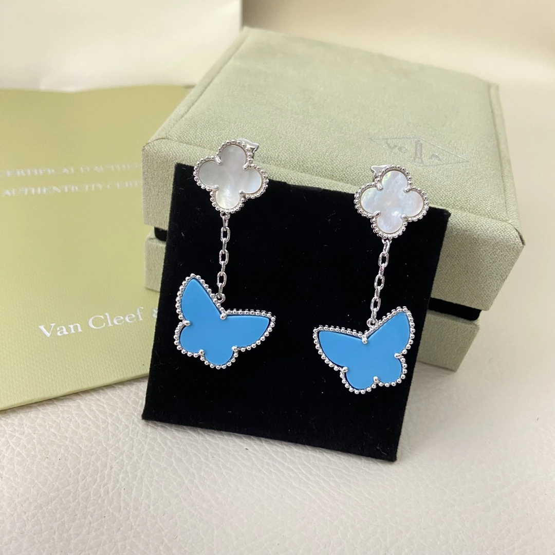 Van Cleef & Arpels(ヴァンクリーフ&アーペル / VCA)イヤリング クラシックモデルクローバー+バタフライマザーオブパールイヤリング 品番:DM335258538