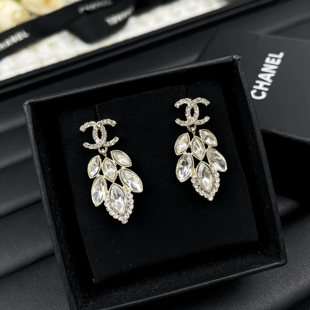 Chanel(シャネル / Chanel) 麦穗钻马眼双cピアス