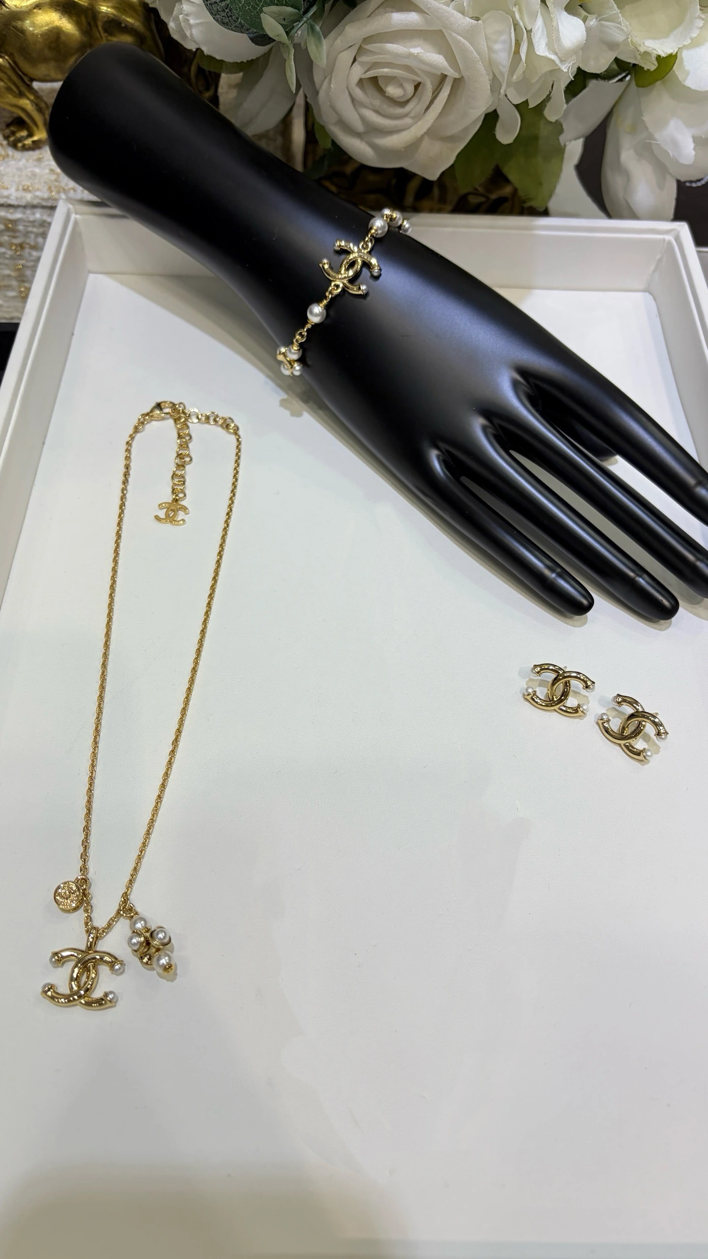 chanel 26P新作ゴールドダブルCゴールドビーンパールネックレス➕ブレスレット➕ピアスセットシリーズ~