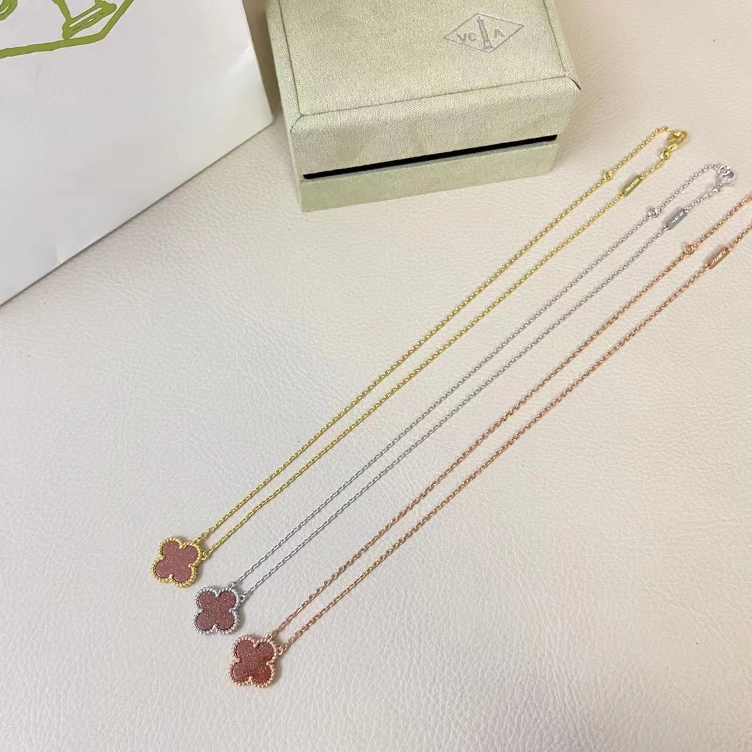 Van Cleef & Arpels(ヴァンクリーフ&アーペル / VCA)ネックレス 新作红金沙クローバーネックレス