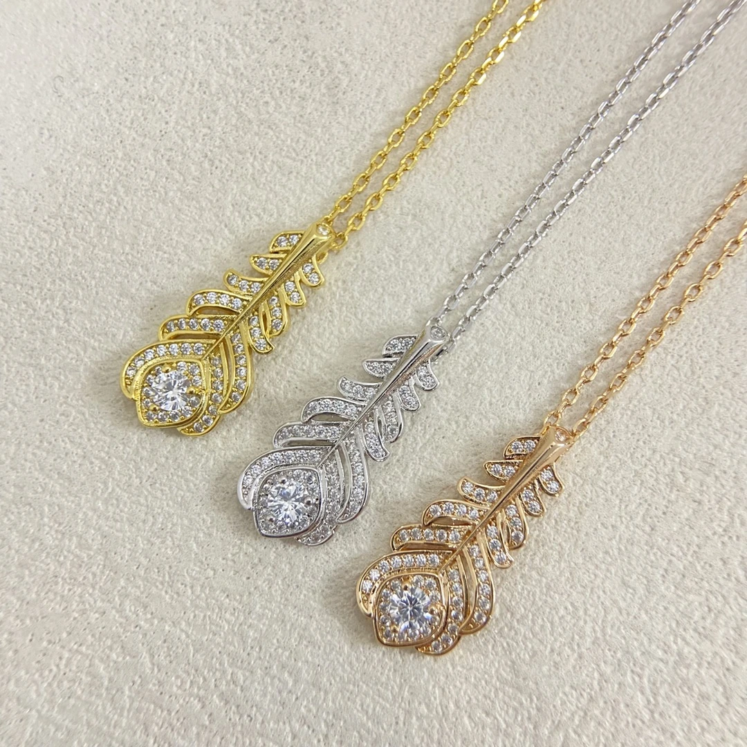 Boucheron（ブシュロン / Boucheron）ネックレス BSXLM0008-050新作フルパヴェフェザーネックレス 品番：BEM130288