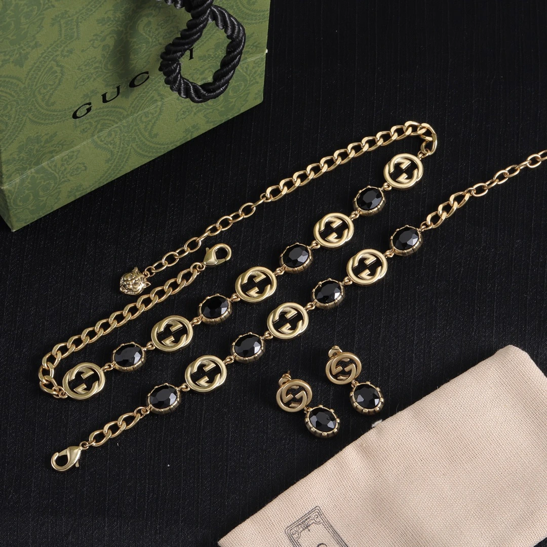 Gucci(グッチ / Gucci) Gucci(グッチ / Gucci)💰ネックレス95ブレスレット85ピアス80 Gucci(グッチ / Gucci)セット