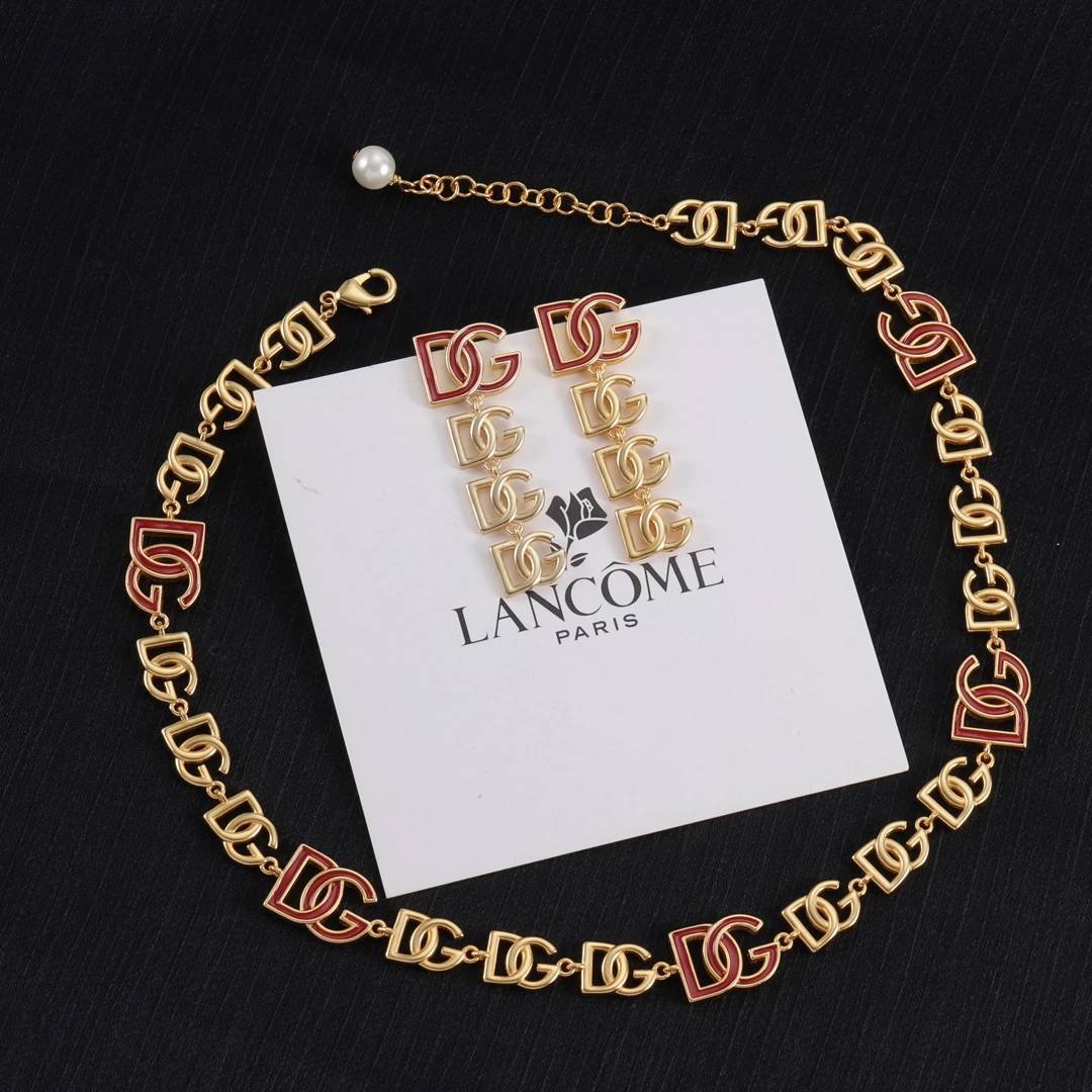 Dolce & Gabbana(ドルチェ&ガッバーナ / D&G)💰ネックレス115ピアス85 Dolce & Gabbana(ドルチェ&ガッバーナ / D&G)