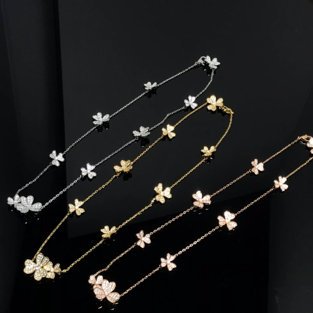 Van Cleef & Arpels(ヴァンクリーフ&アーペル / VCA)ネックレス 新作多花フルパヴェネックレス 品番:EH6368638