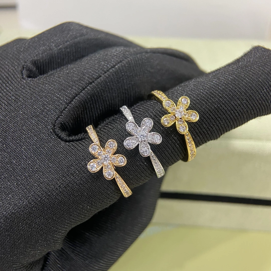 Van Cleef & Arpels(ヴァンクリーフ&アーペル / VCA)リング FKJZH0003-036新作フルパヴェ小雏菊リング サイズ:6.7.8# 品番:BAH130252