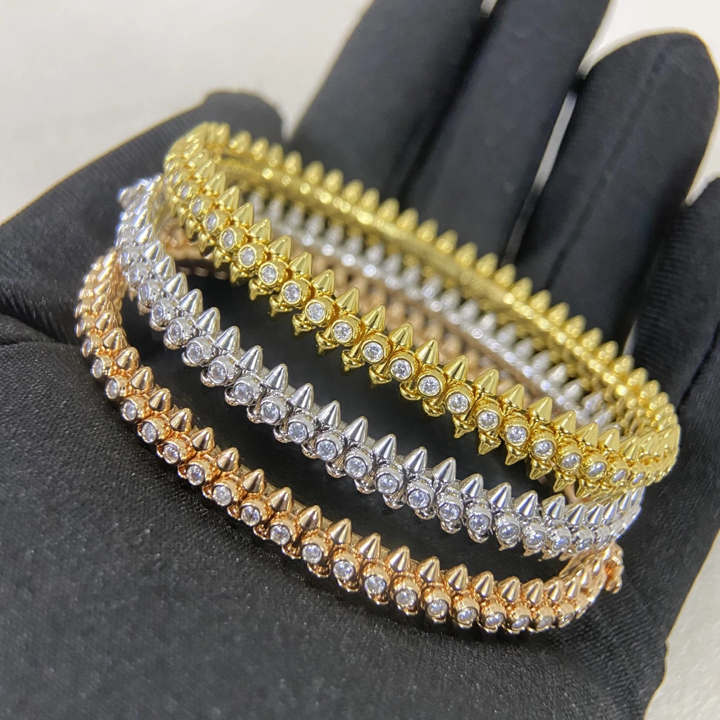 Cartier(カルティエ / Cartier)ブレスレット KDSZM0011-140新作ダイヤモンド留め铆钉ブレスレット 品番:GHM488858