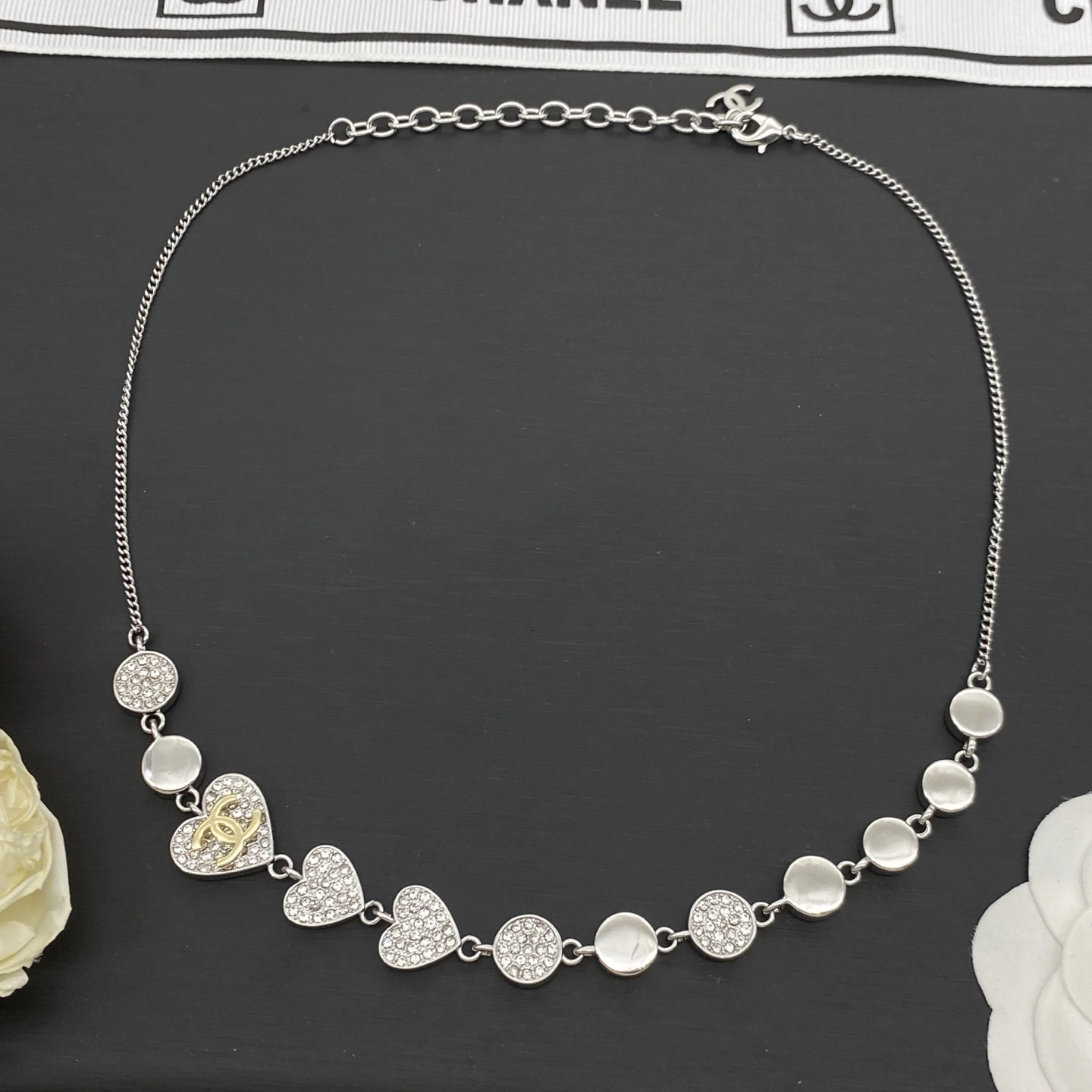 Chanel(シャネル / Chanel)Chanel(シャネル / Chanel)新作ネックレス
