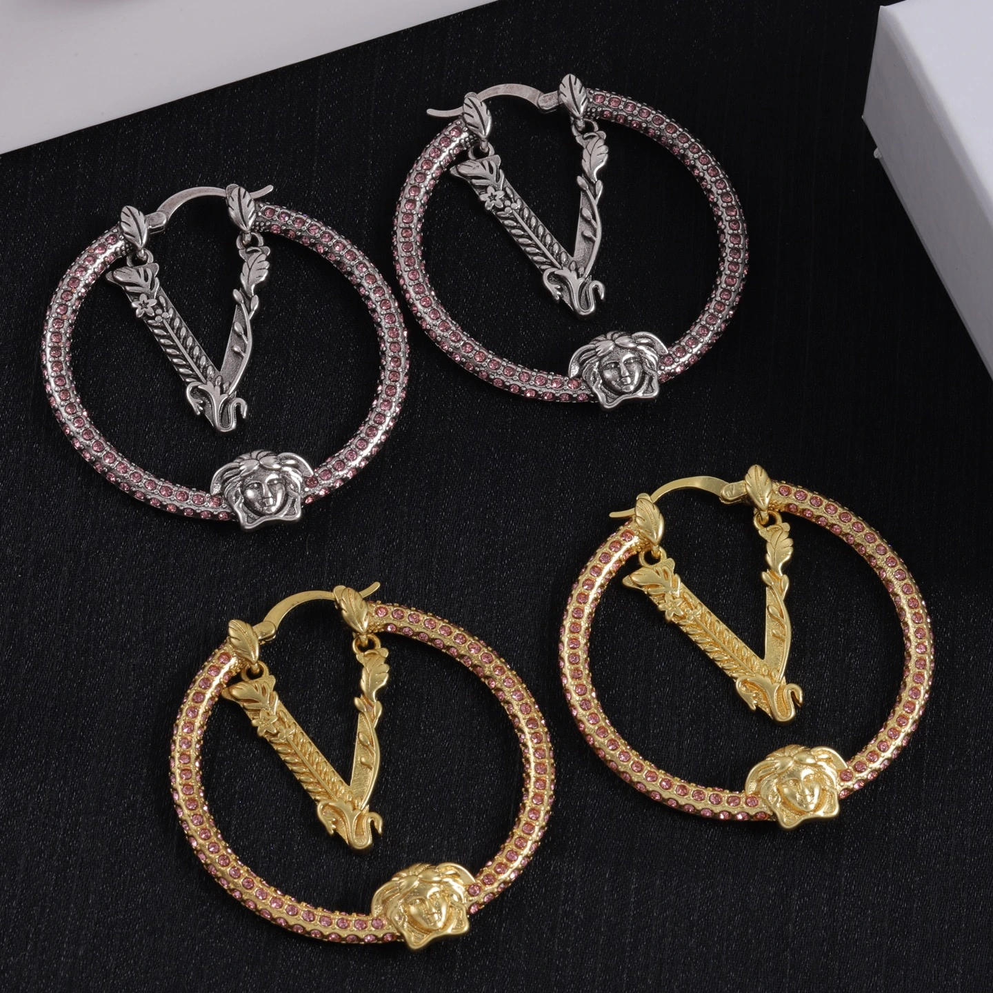 Versace(ヴェルサーチ / Versace) Versace(ヴェルサーチ / Versace)ピアス
