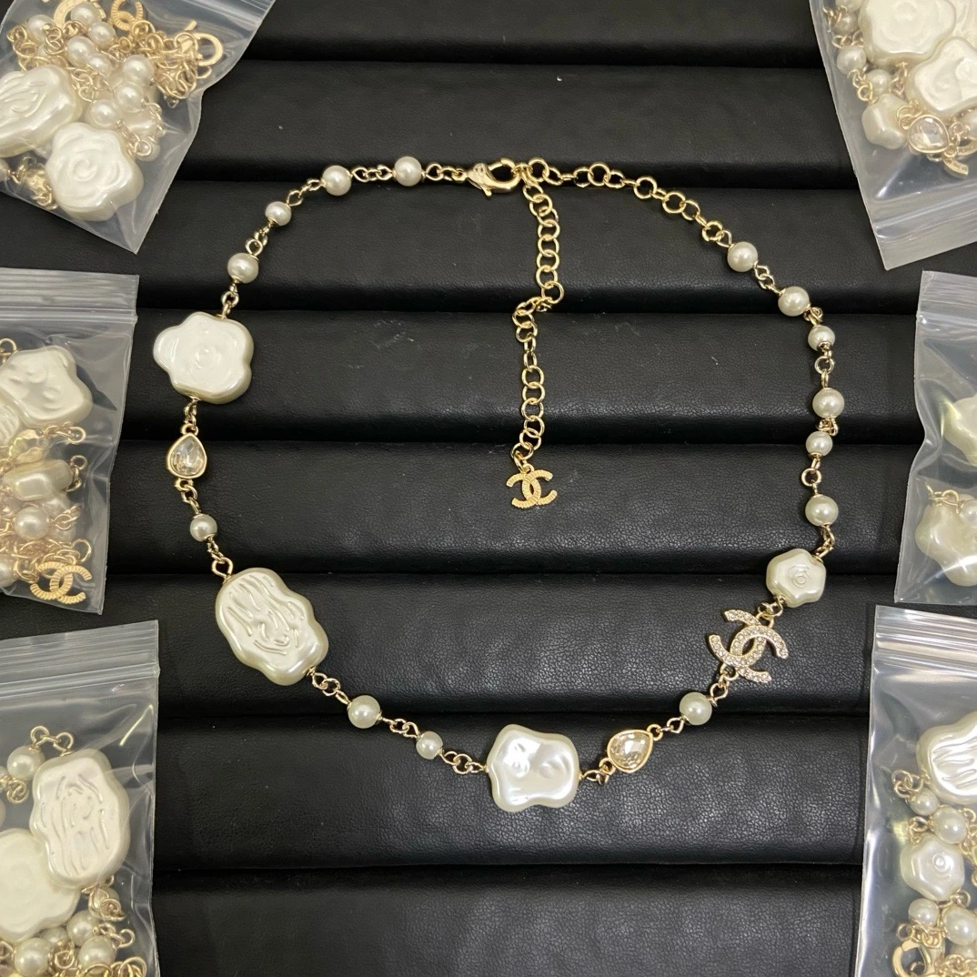 Chanel（シャネル / Chanel）Chanel（シャネル / Chanel）云朵パールネックレス入荷
