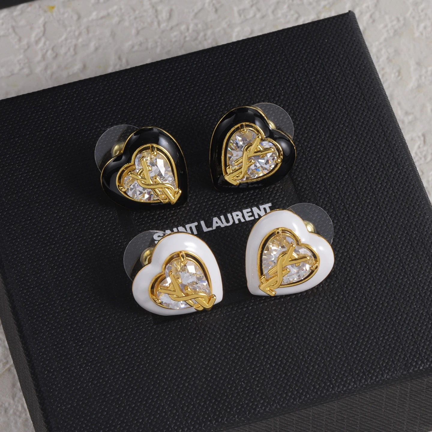 Saint Laurent(サンローラン / YSL) Saint Laurent(サンローラン / YSL) Saint Laurent(サンローラン / YSL)ピアス