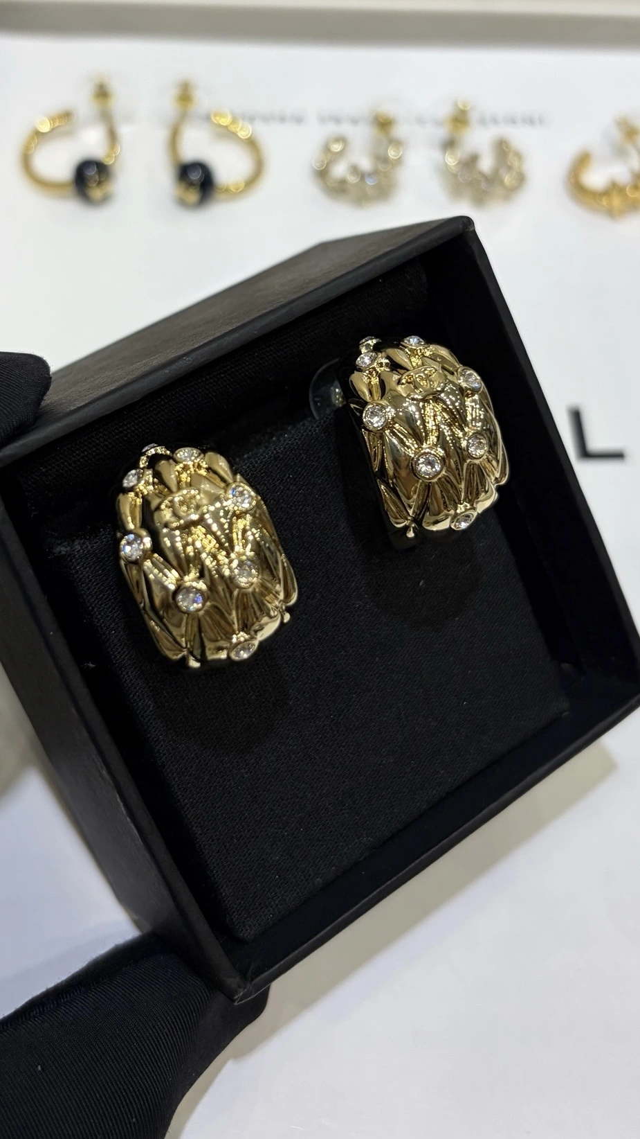 CHANEL ピアス