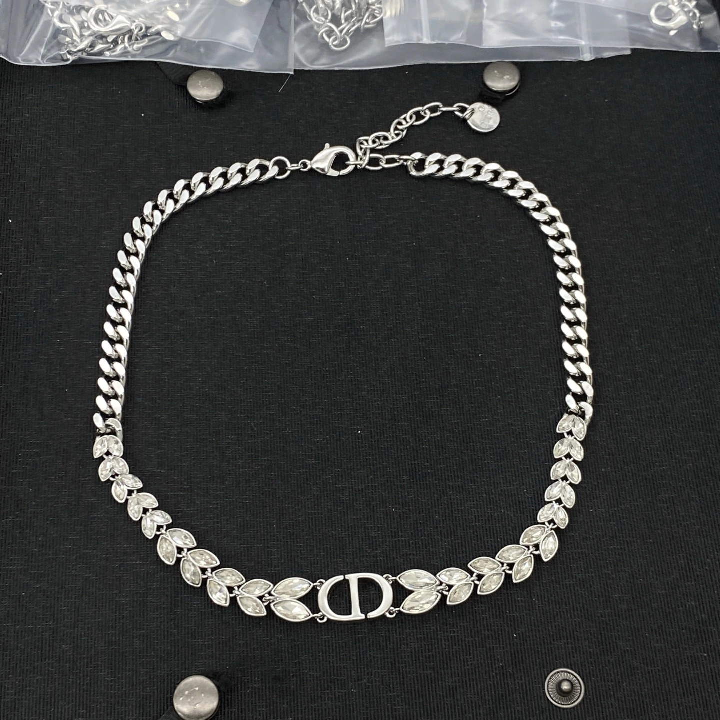 Dior(ディオール / Dior)Dior(ディオール / Dior)ネックレス入荷
