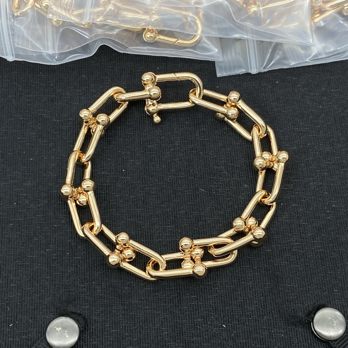 Tiffany(ティファニー / Tiffany)Tiffany(ティファニー / Tiffany)&Co. ブレスレット入荷