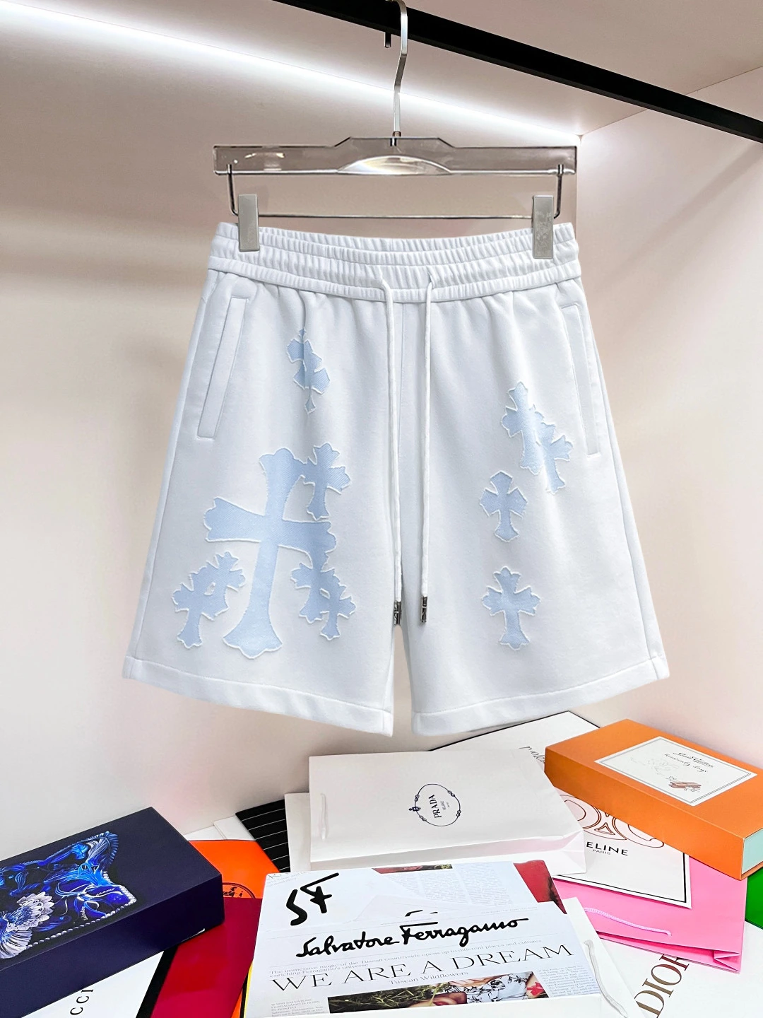 Chrome Hearts(クロムハーツ) ショートパンツ。シーズン/対象:2026・春夏・メンズ。仕様:通気性・ストレッチ・ロゴ。サイズ:M-XXXL。ポイント:オリジナル仕様