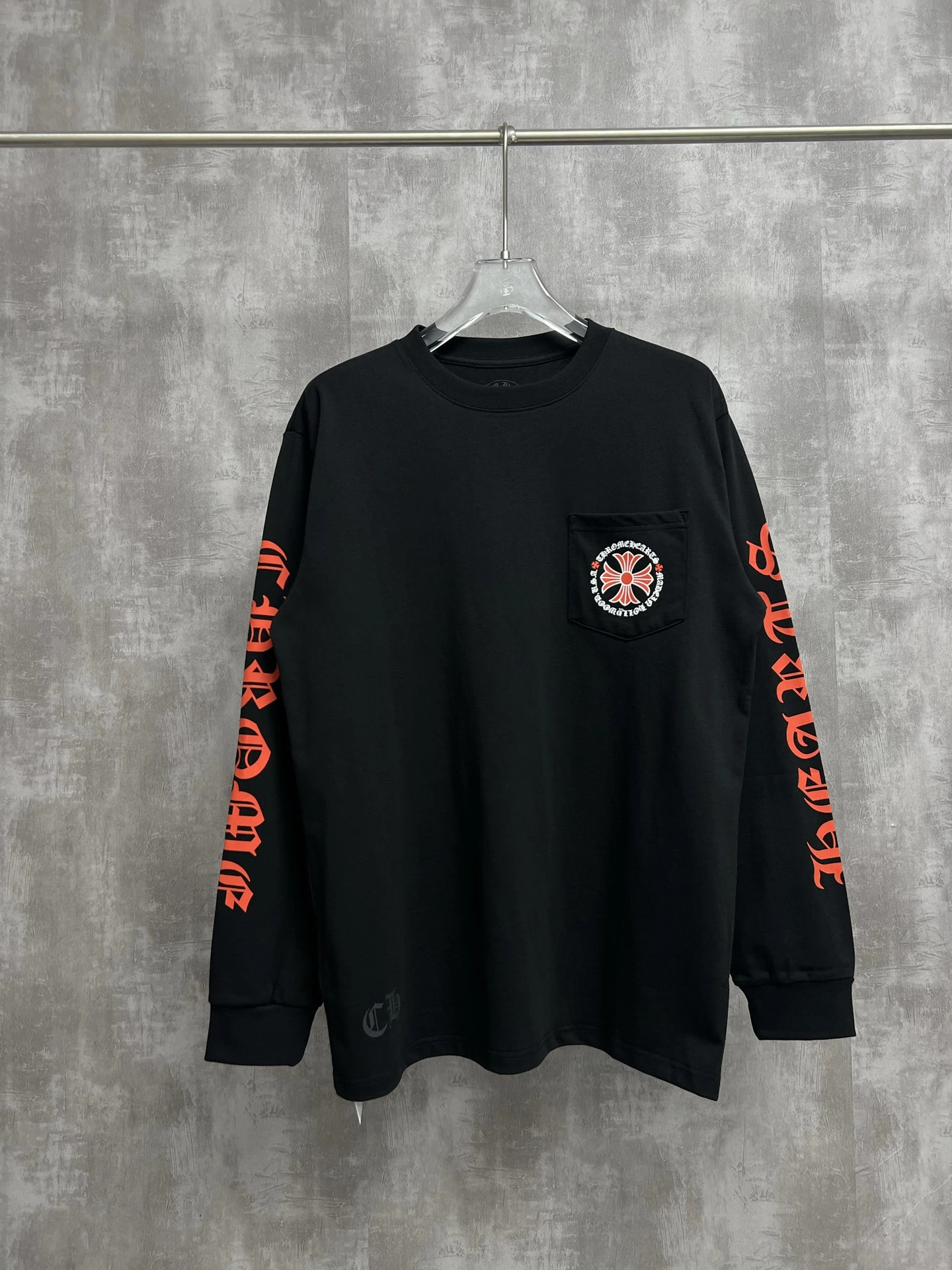Chrome Hearts(クロムハーツ) ロングスリーブトップス。シーズン/対象:2025・春夏・ユニセックス。素材:コットン。仕様:プリント。サイズ:S/M/L/XL