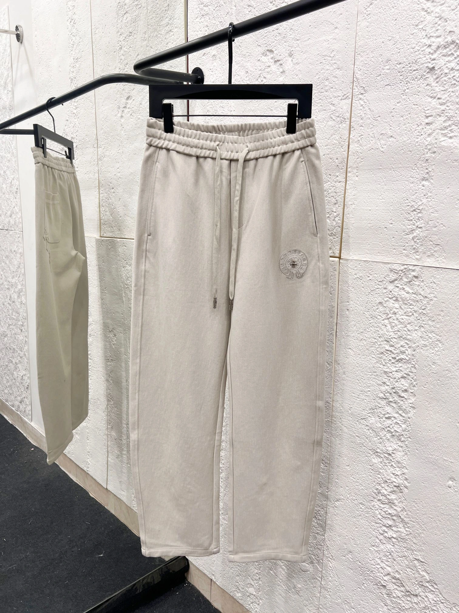 Chrome Hearts(クロムハーツ) パンツ。シーズン/対象:2026・秋冬。仕様:ロゴ。サイズ:M-4XL