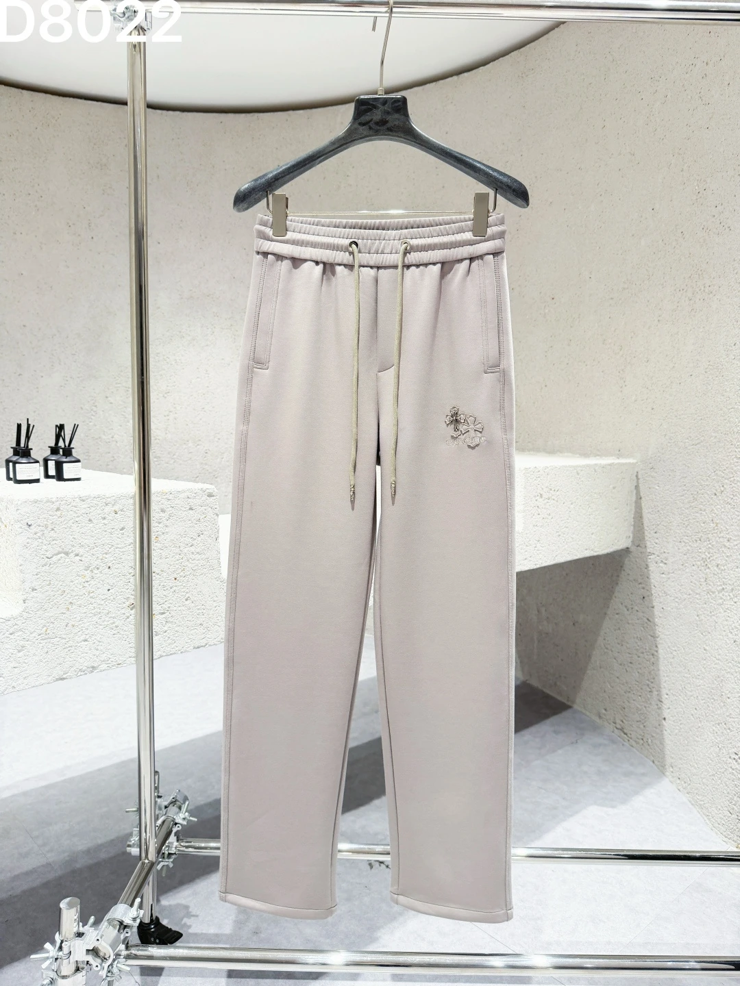 Chrome Hearts(クロムハーツ) パンツ。シーズン/対象:秋冬。カラー:ブラック・グレー。サイズ:M-3XL