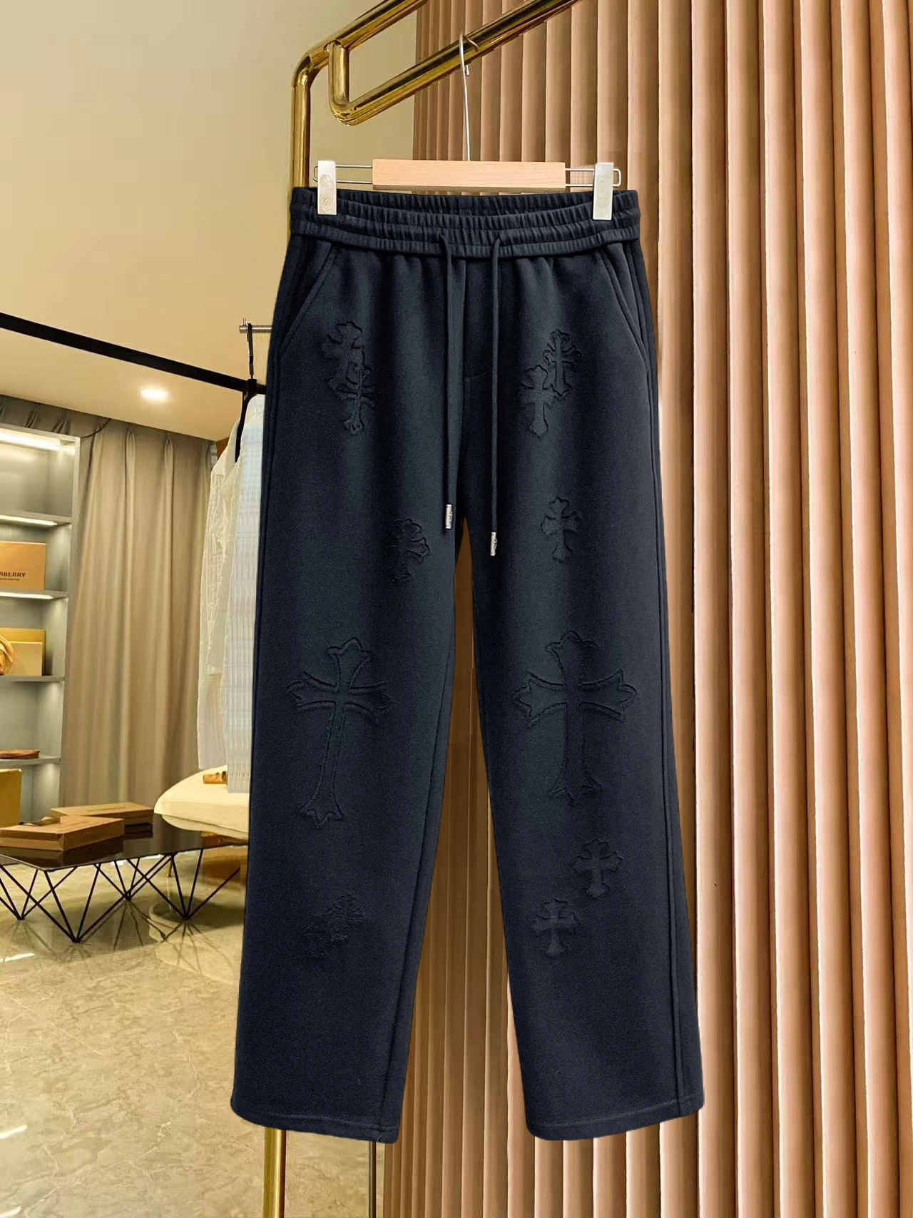 Chrome Hearts(クロムハーツ) パンツ。シーズン/対象:2026・秋冬。仕様:刺繍・ロゴ。サイズ:M-3XL。ポイント:オリジナル仕様