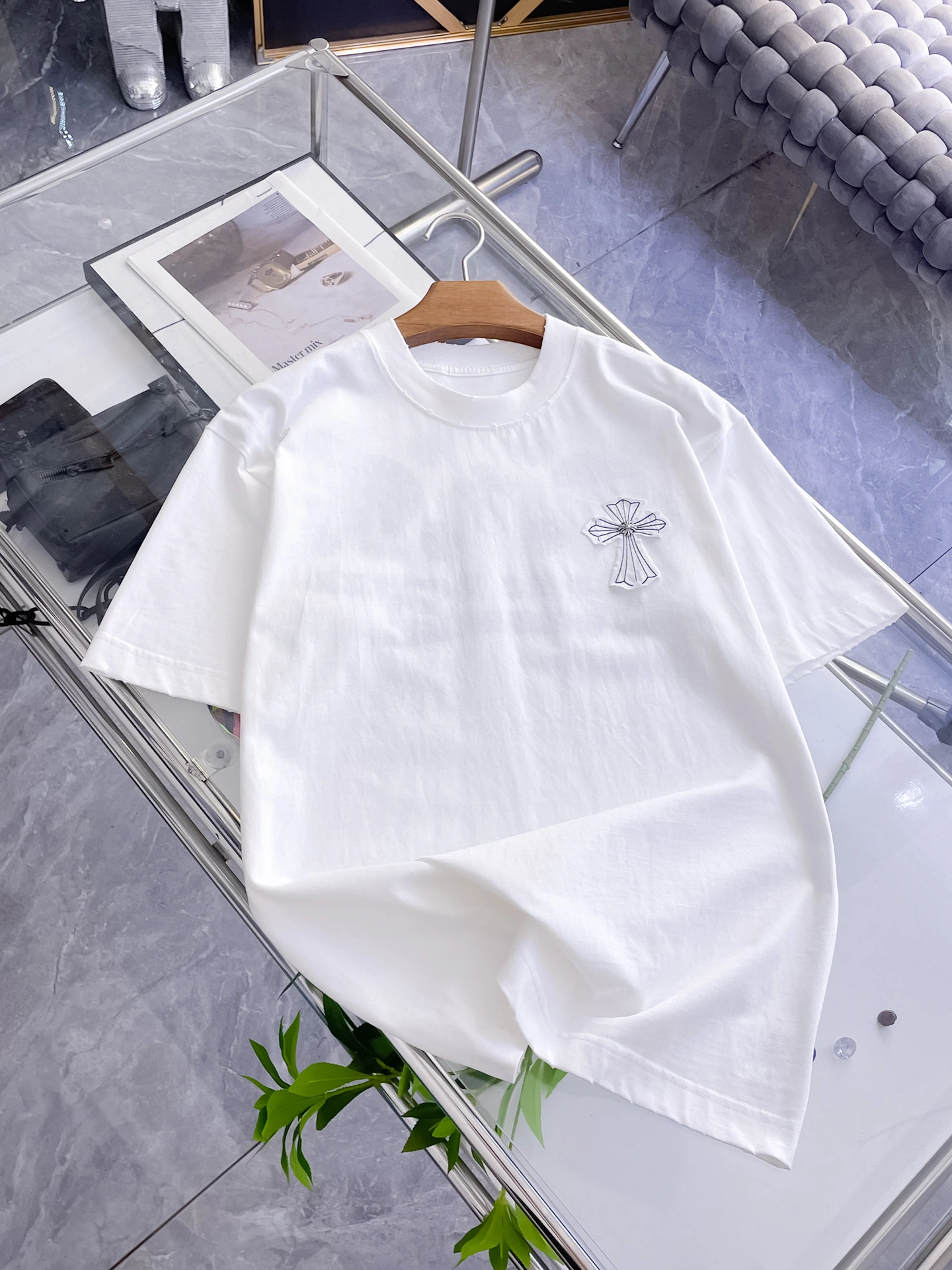 Chrome Hearts(クロムハーツ) Tシャツ。シーズン/対象:2026・春夏・ユニセックス。仕様:クルーネック・ロゴ。サイズ:S