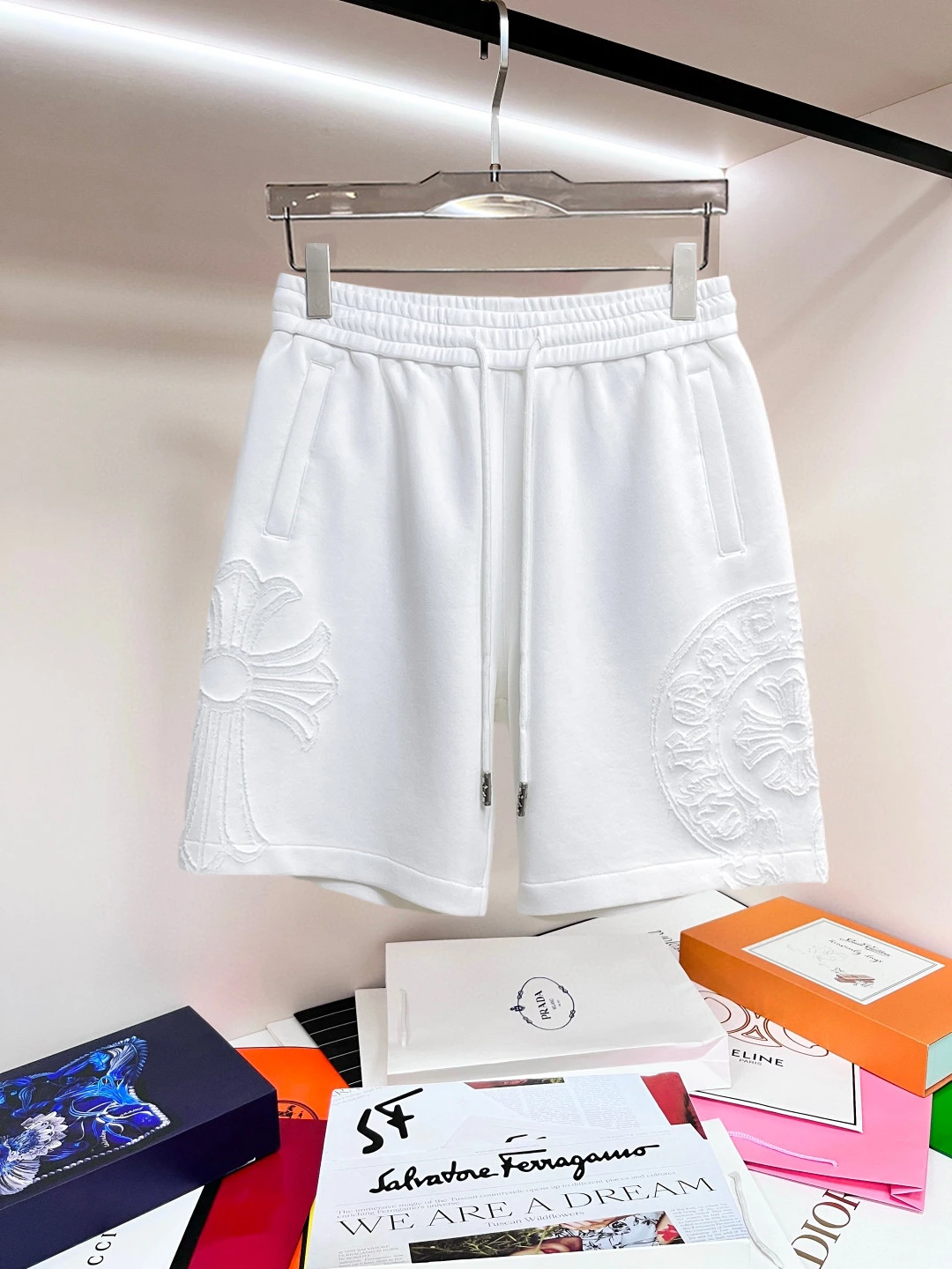 Chrome Hearts(クロムハーツ) ショートパンツ。シーズン/対象:2026・春夏・メンズ。仕様:通気性・ストレッチ・ロゴ。サイズ:M-XXXL。ポイント:オリジナル仕様