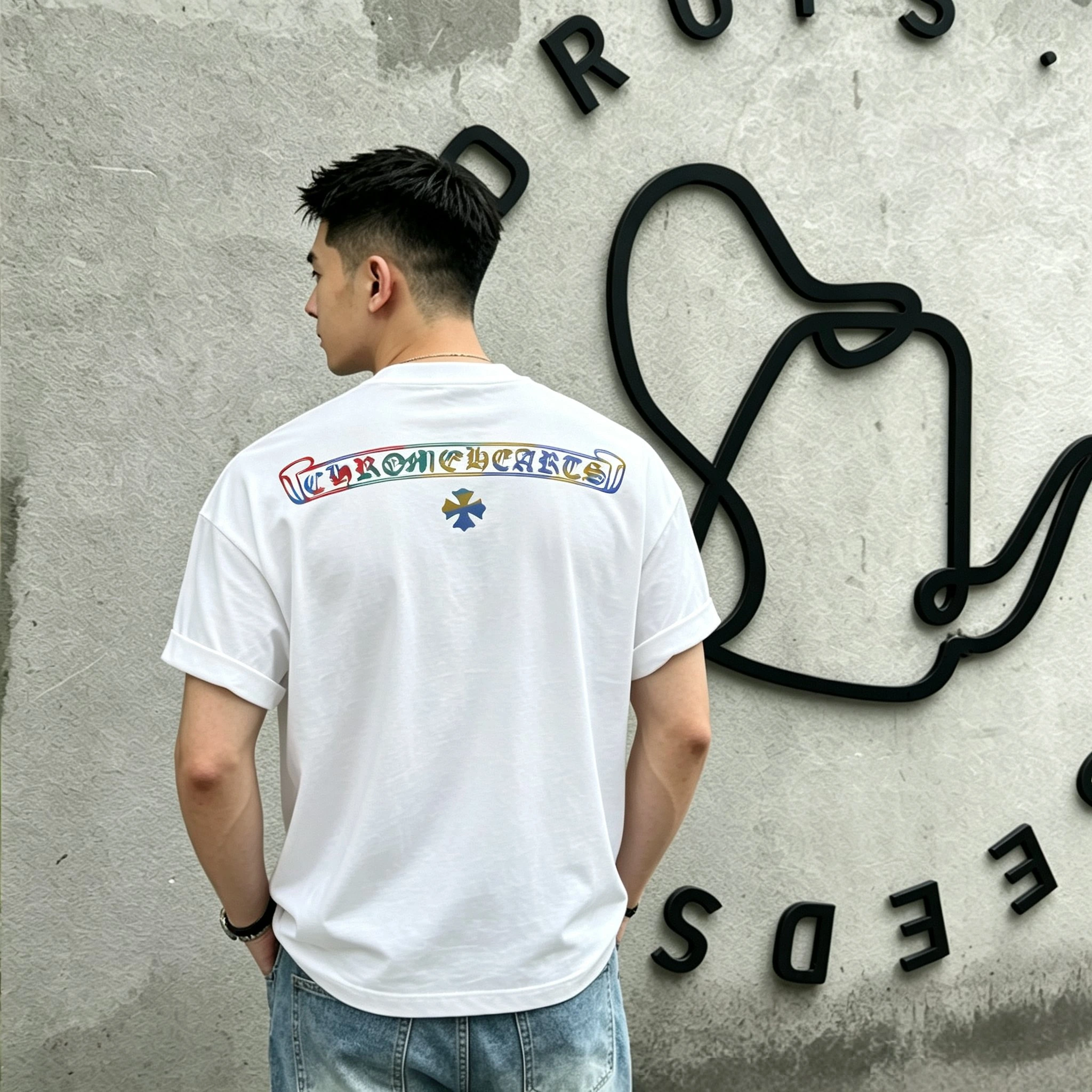 Chrome Hearts(クロムハーツ) デニムパンツ。シーズン/対象:2026・春夏。素材:デニム。仕様:クロスモチーフ・プリント。サイズ:S-2XL