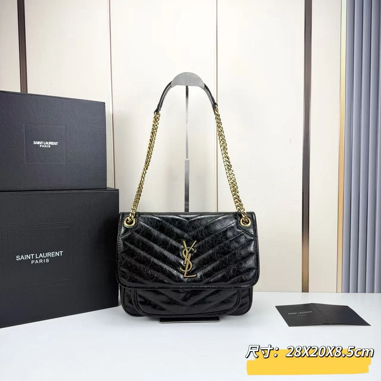 Saint Laurent ニキ チェーンショルダーバッグ