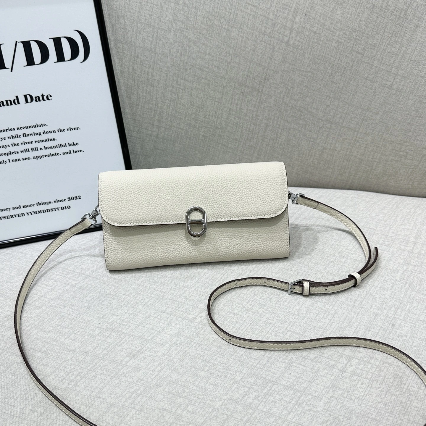 エルメス シリーズ0699-2 二つ折り財布
