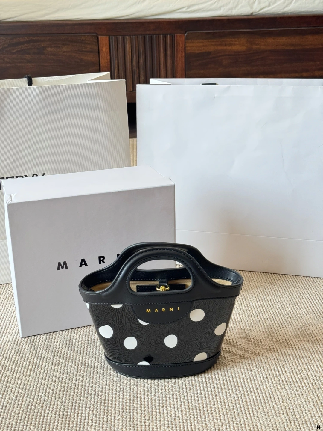 Marni 草編バッグ
