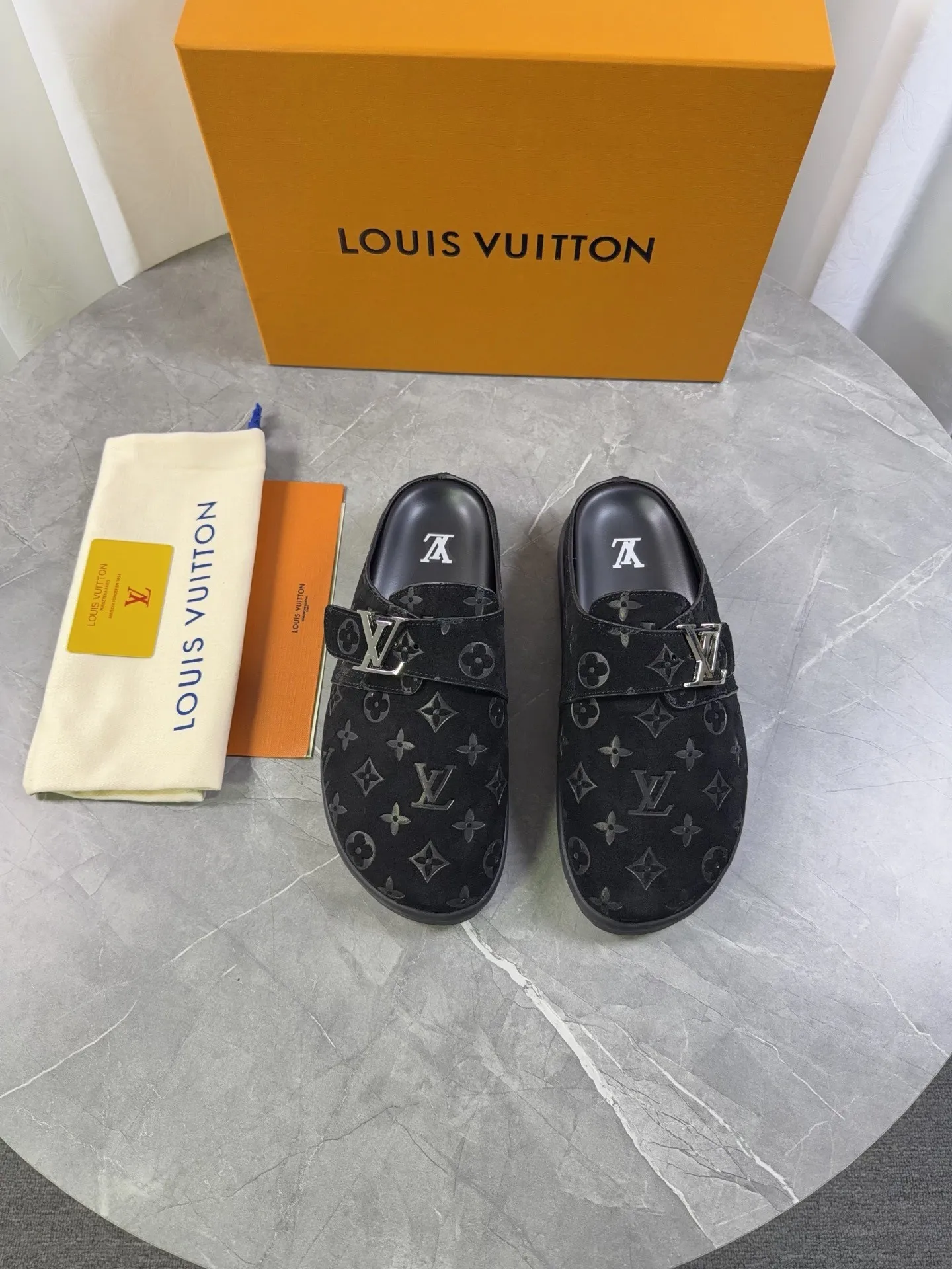 LOUIS VUITTON ASPEN 春夏 サンダル
