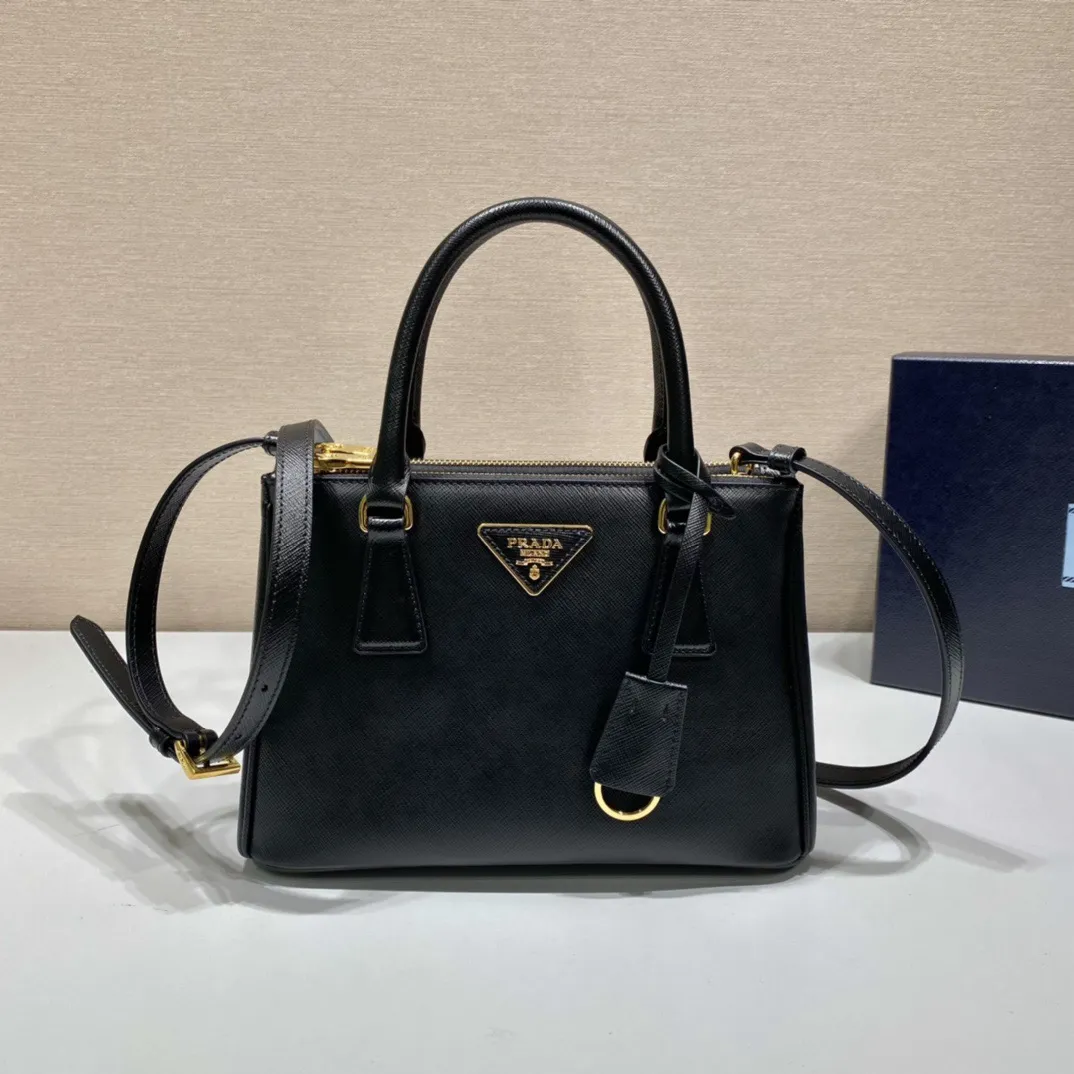 Prada-Galleria 2026新作 レディース ミニバッグ｜上品なクロスグレインレザー