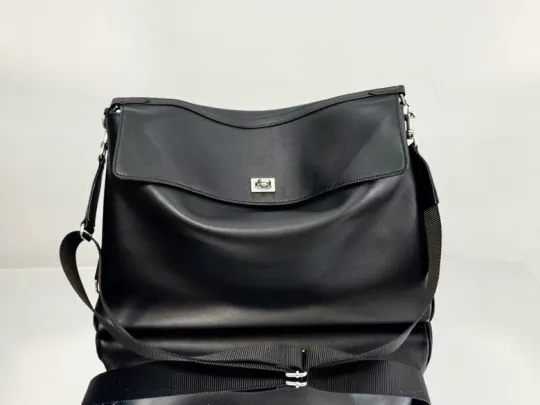 バレンシアガ「Balenciaga」RODEO メンズ メッセンジャーバッグ
