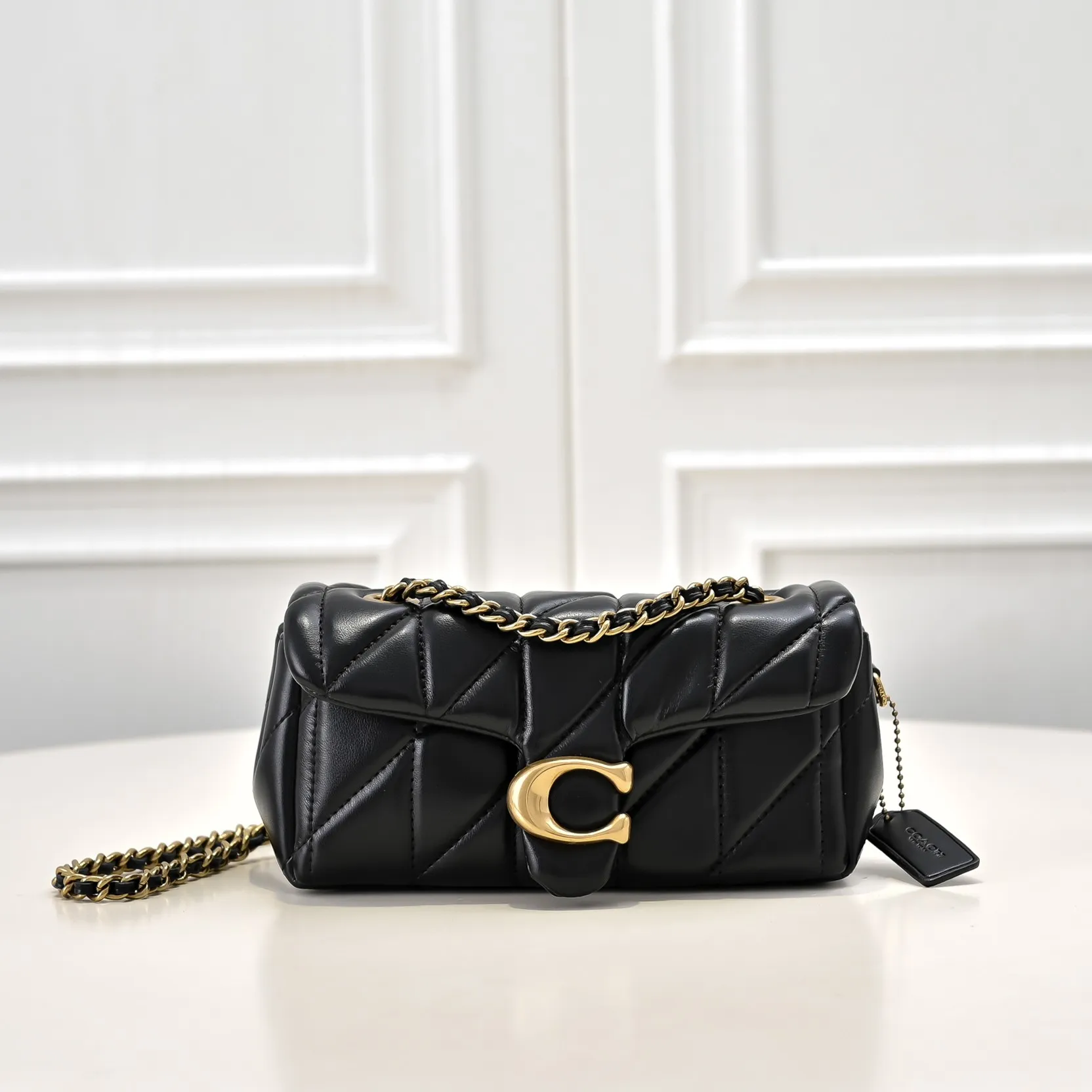 コーチ「Coach」 Quilting Tabby 20/26 シリーズ レディース ショルダーバッグ