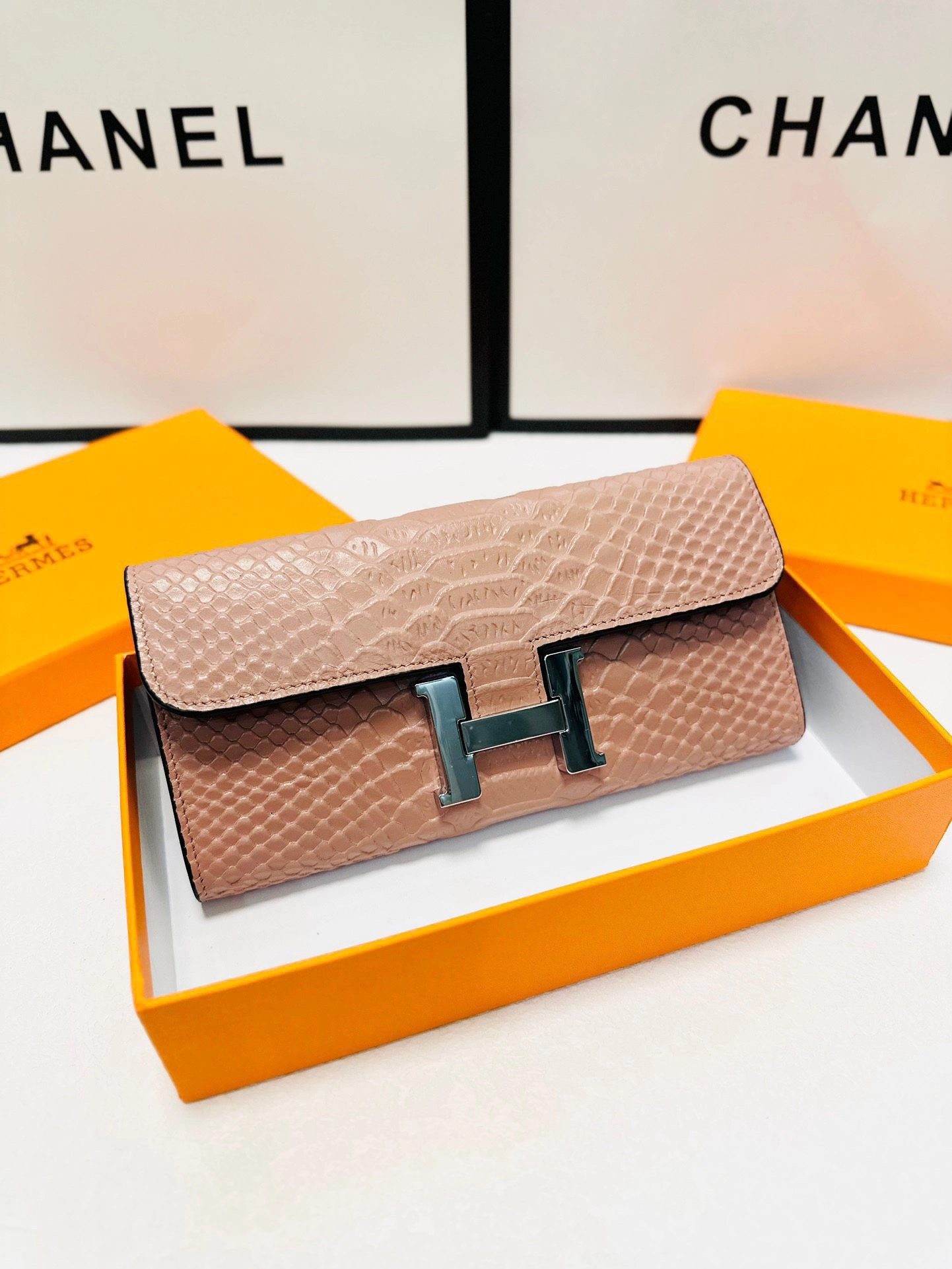 エルメス「Hermès」コンスタンス ロングウォレット