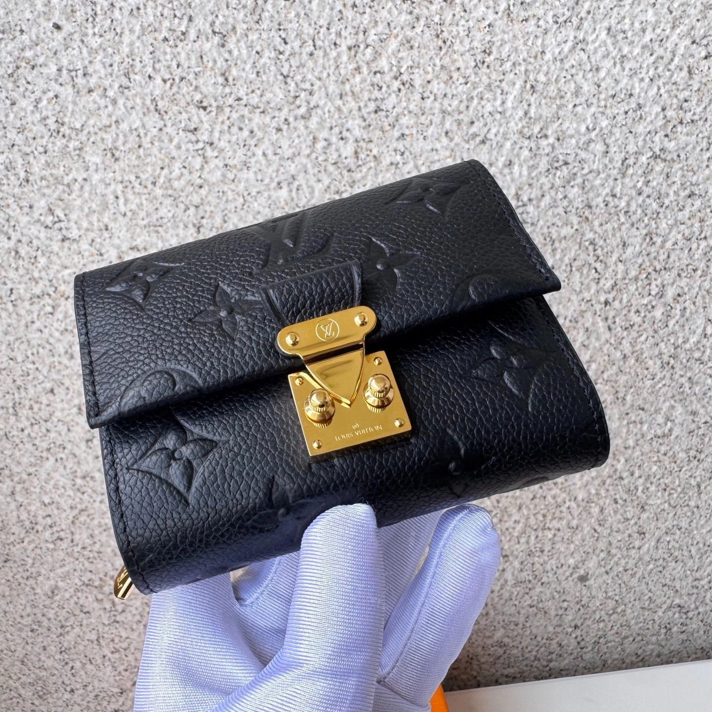 ルイ・ヴィトン「Louis Vuitton」ポルトフォイユ・パイロット