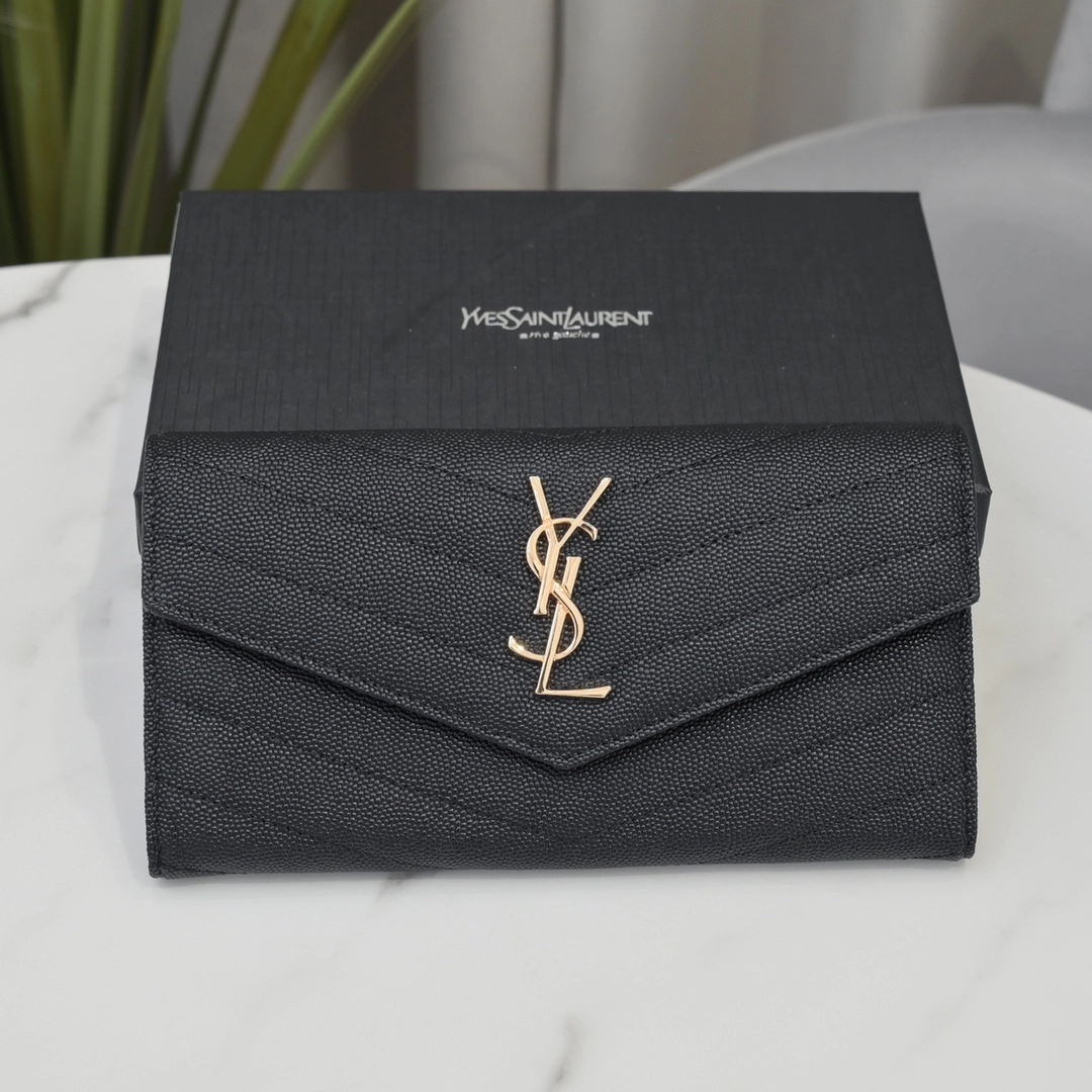 サンローラン「Saint Laurent」カサンドラ マトラッセ ラージ フラップウォレット