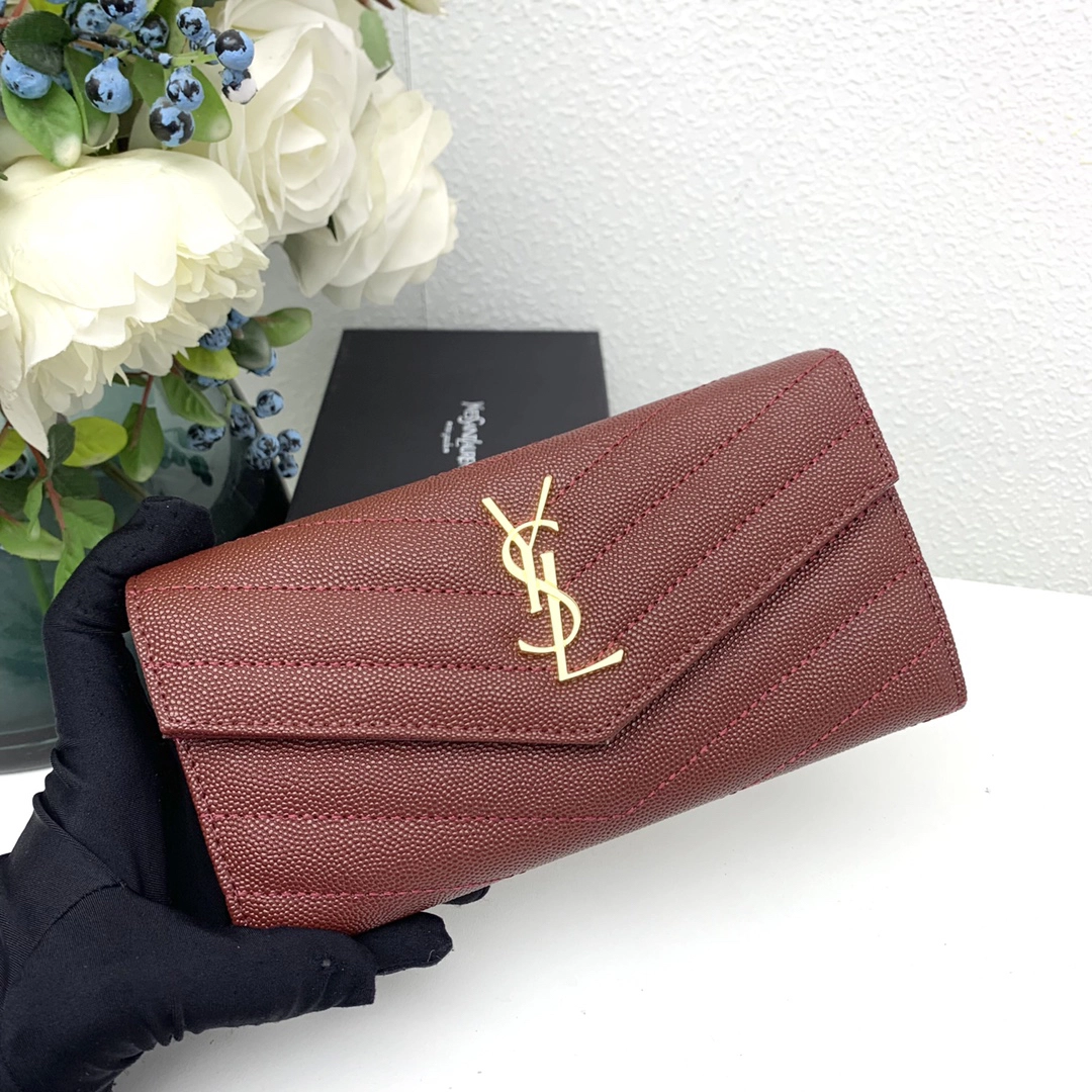 サンローラン「Saint Laurent」カサンドラ マトラッセ ラージ フラップウォレット(グレイン・ド・プードル エンボスレザー)