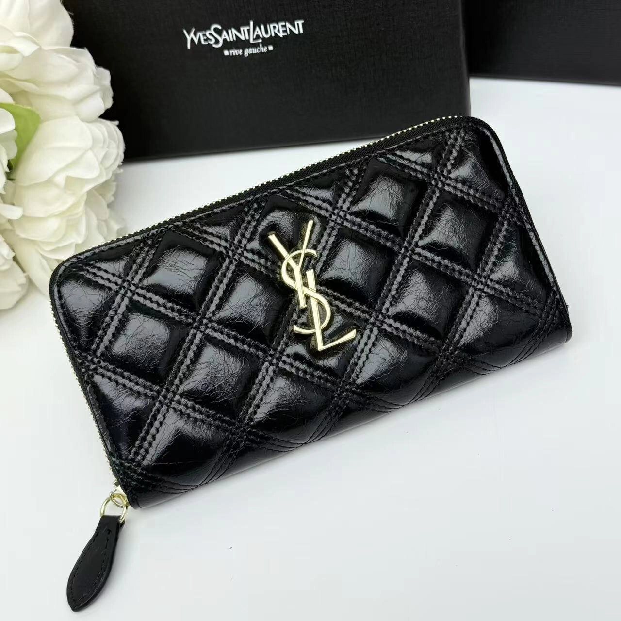 サンローラン「Saint Laurent」ジッパーウォレット