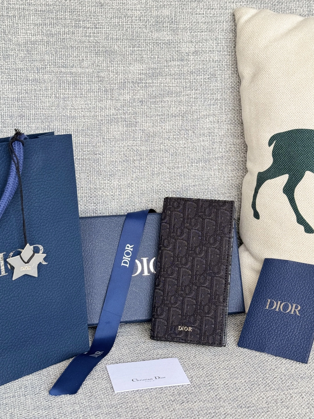 ディオール「Dior」Oblique モチーフ レザー コンパクト ロングウォレット