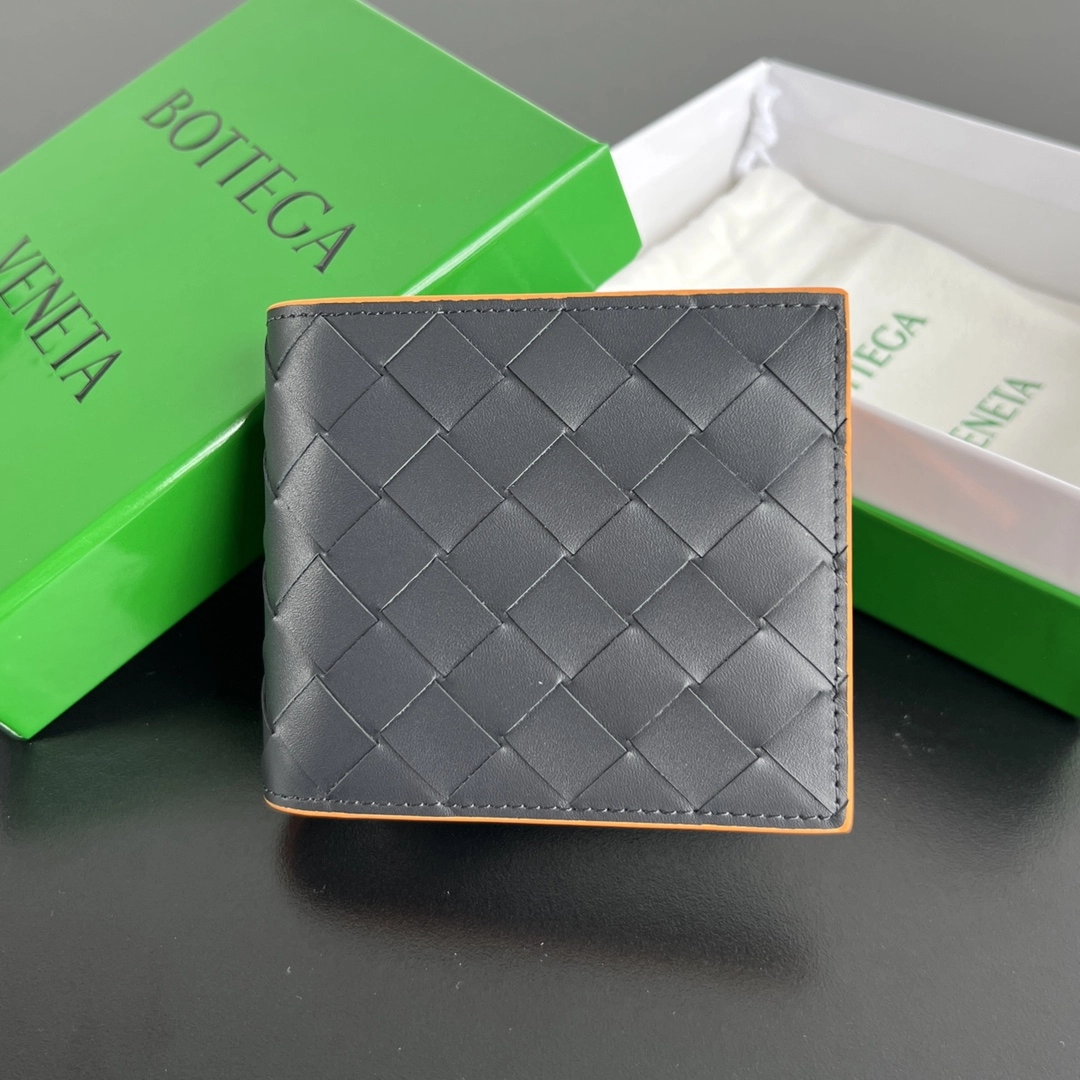ボッテガ・ヴェネタ「Bottega Veneta」スモールウォレット レザー