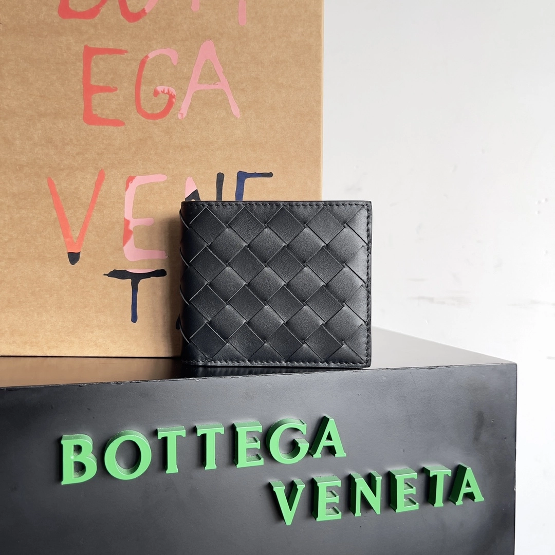 ボッテガ・ヴェネタ「Bottega Veneta」スモールウォレット レザー