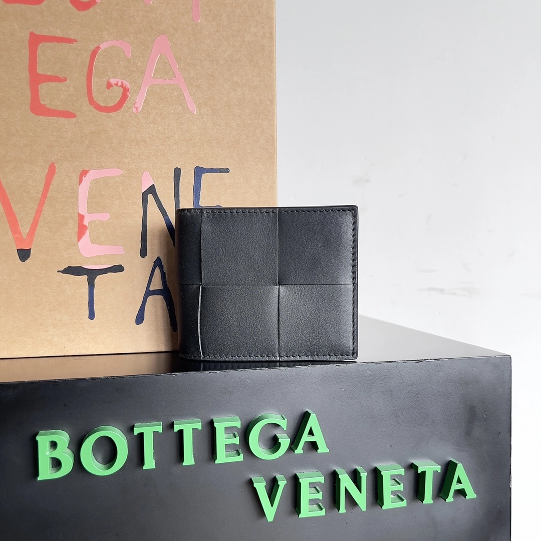 ボッテガ・ヴェネタ「Bottega Veneta」スモールウォレット レザー