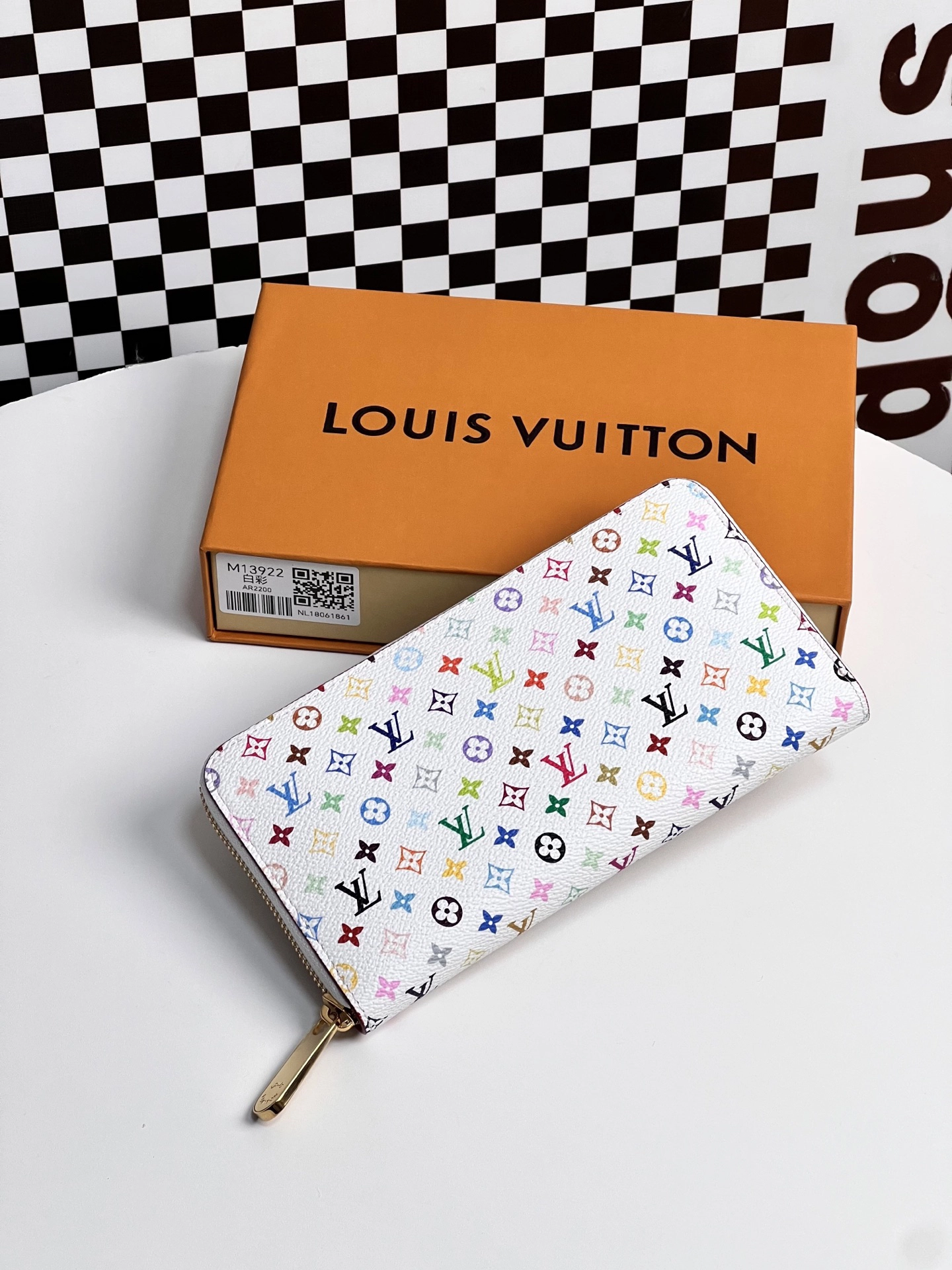 ルイ・ヴィトン LV×TM 限定コラボ ジッピー・ウォレット 長財布 男女兼用