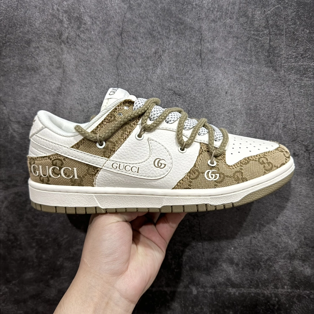 「コラボモデル」Gucci x Nike SB Dunk Low デコンストラクション ドローストリングスニーカー