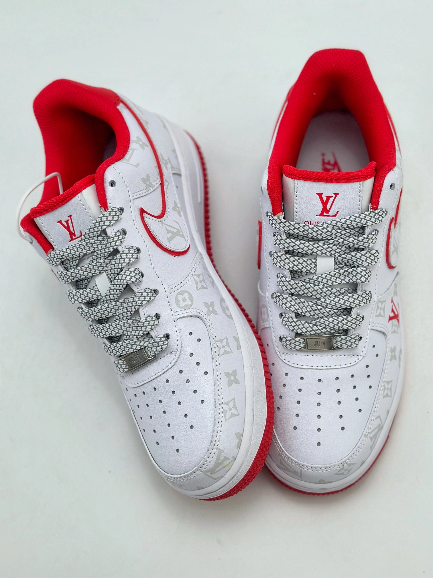 ルイ・ヴィトン x ナイキ Air Force 1 Low 限定クラシック ローカットコラボトレンドスニーカー「LV Nike」