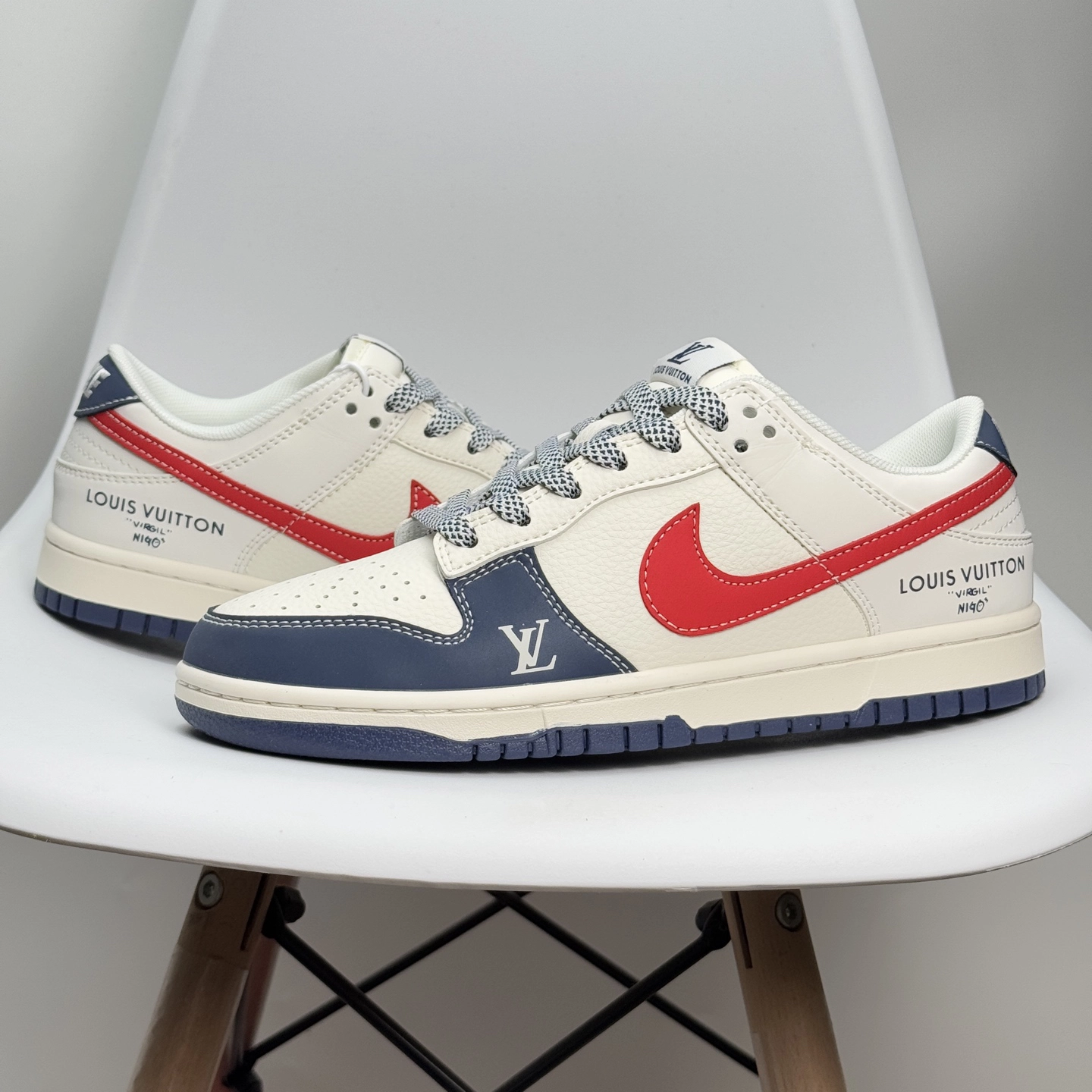 ルイ・ヴィトン × ナイキ Dunk Low コラボカスタム レトロテイスト コーデ万能トレンドスニーカー「LV Nike」
