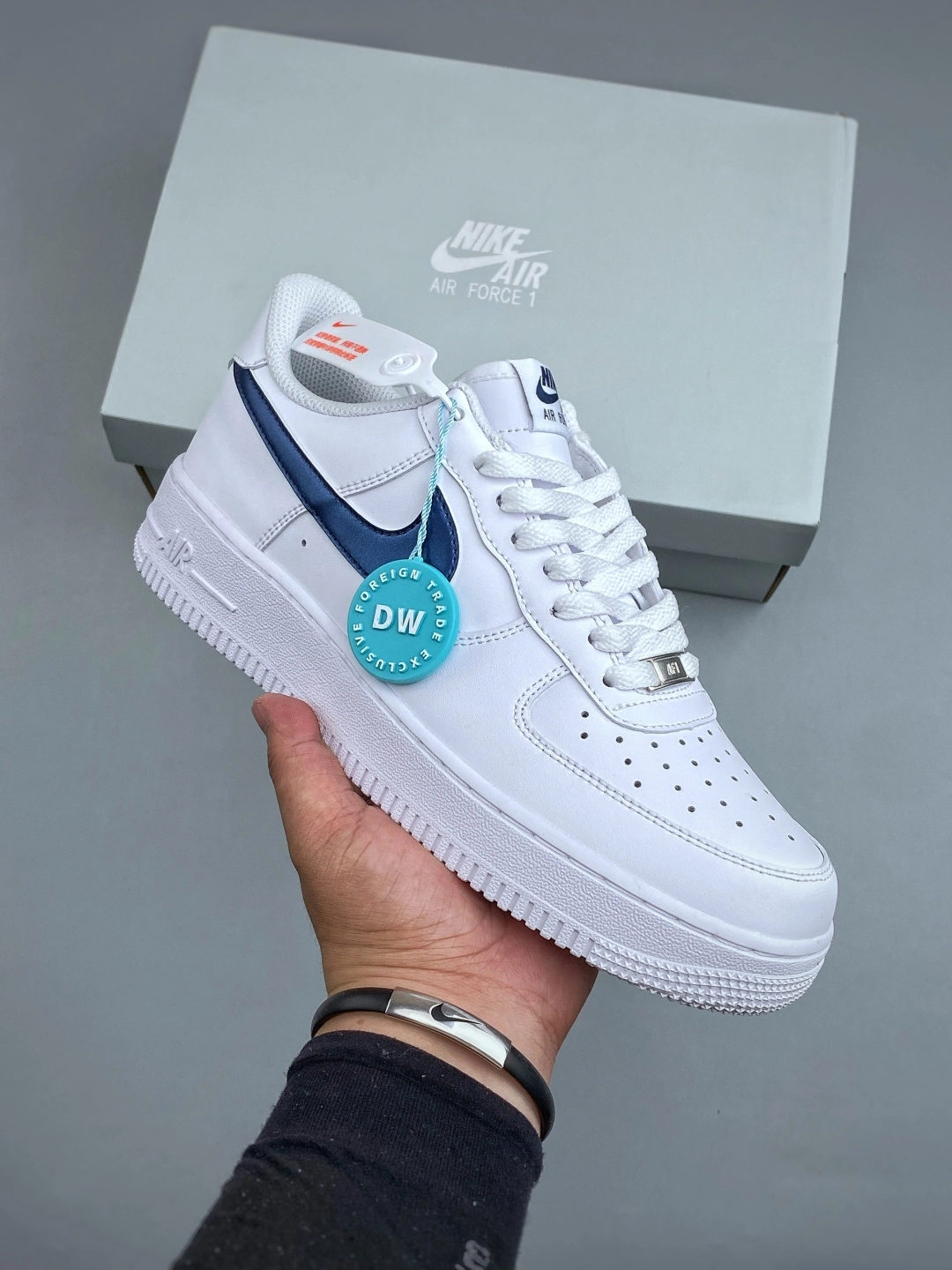 ナイキ エア フォース 1 トレンドスニーカー「Nike Air Force 1」