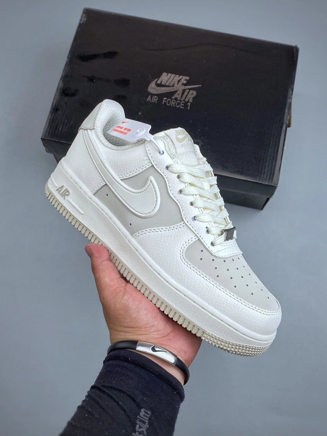 ナイキ エア フォース 1 トレンドスニーカー「Nike Air Force 1」
